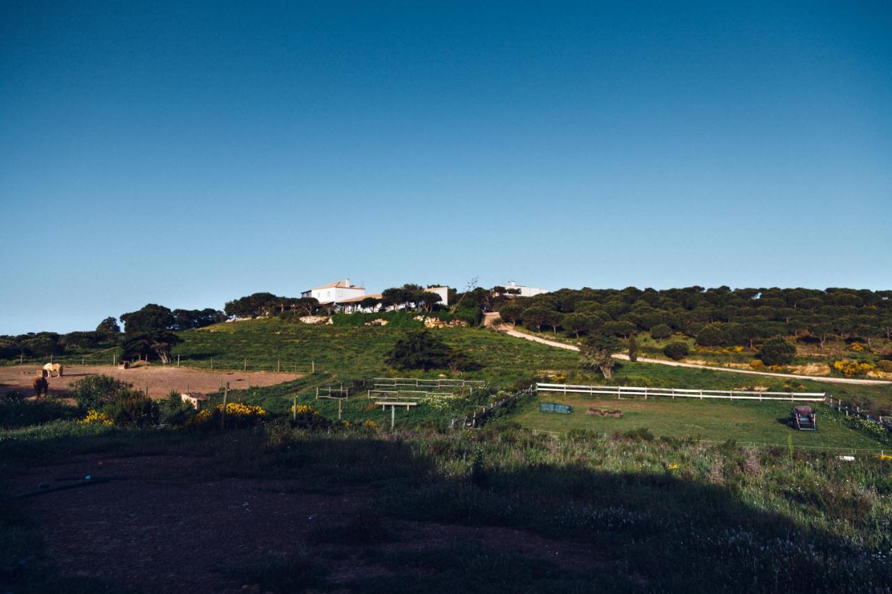Monte Velho Retreat Centre Hotel อัลเจซูร์ ภายนอก รูปภาพ